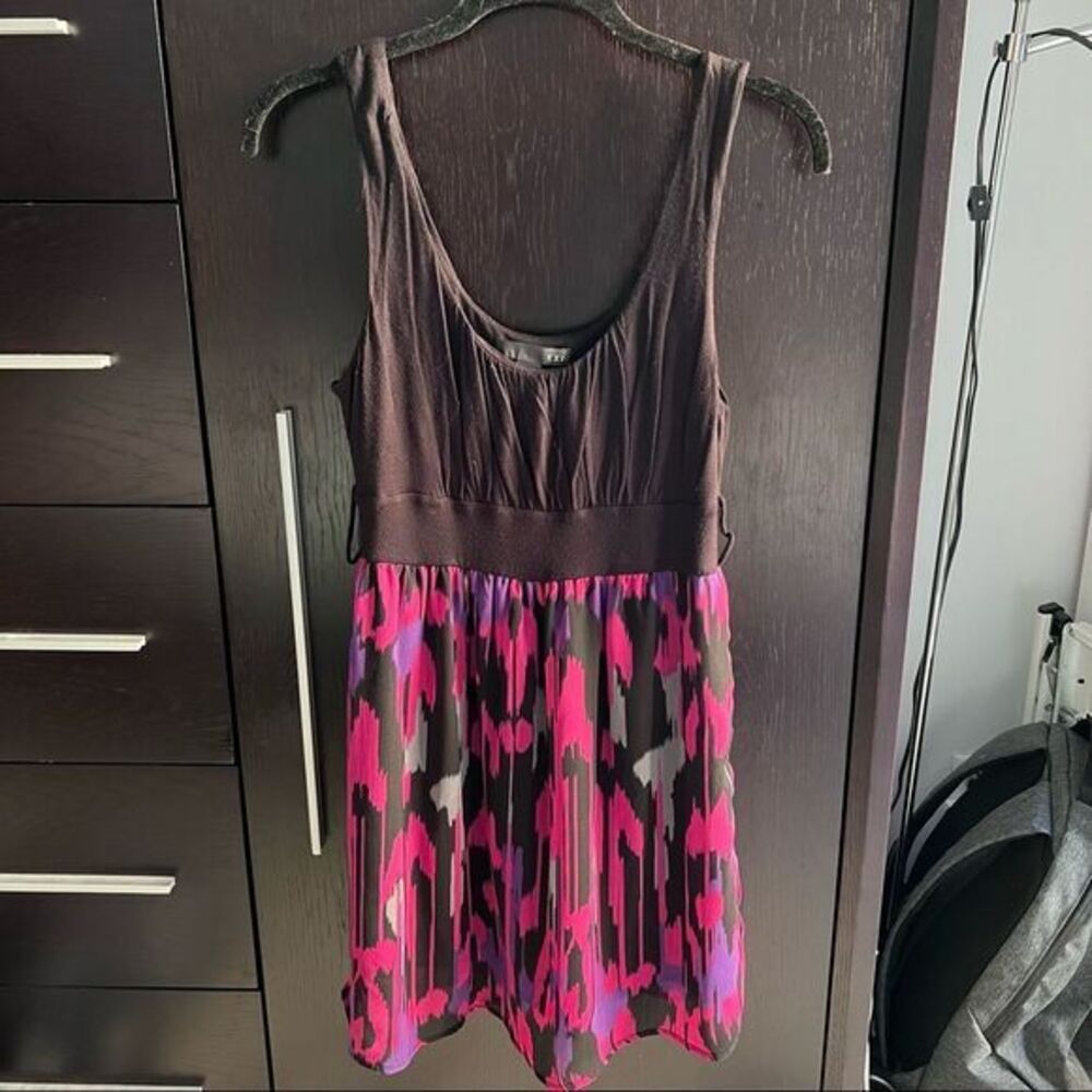 4/$20 Forever 21 sleeveless empire waist dress